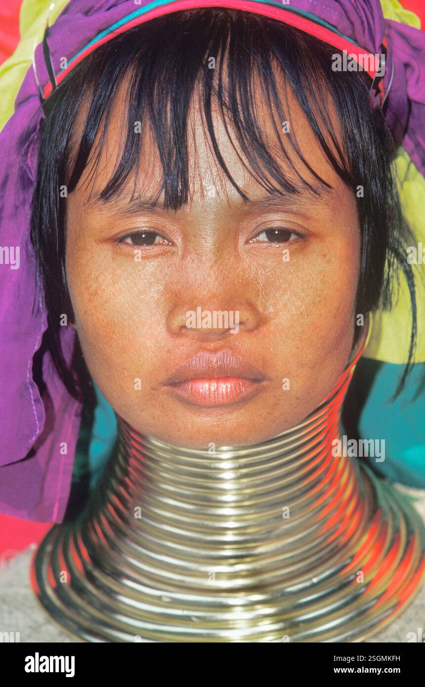 Porträt einer Frau aus Long Neck Tribe, Mae Hong Son, Thailand, Asien Stockfoto