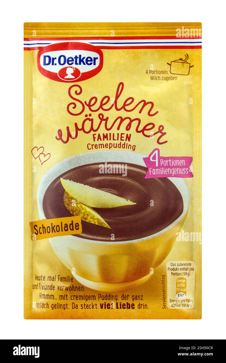 Hamburg - 9. Februar 2025: Seelenwärmer Familien Cremepudding Schokolade Dr. Oetker Stockfoto