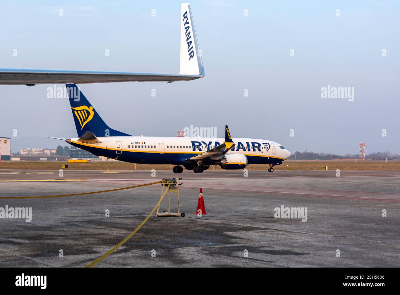Flughafenszenen. Flughafen Bergamo, Italien Stockfoto