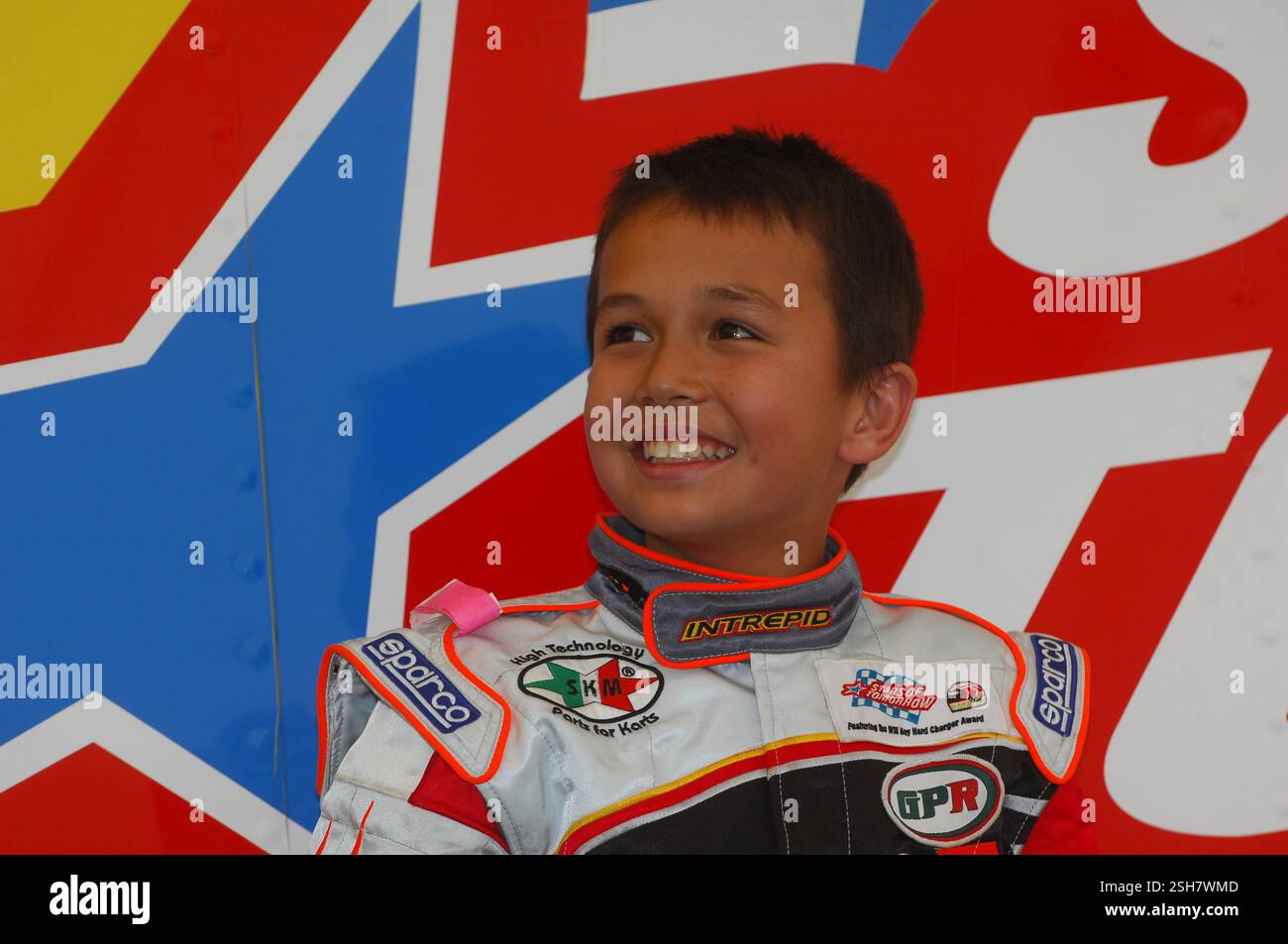 Alexander Albon, ein Rennfahrer mit thailändischer und britischer Nationalität, der in der Formel 1 unter der thailändischen Flagge für das Williams-Team antrat, war hier in seiner frühen Kartkarriere im Jahr 2007 zu sehen. Stockfoto