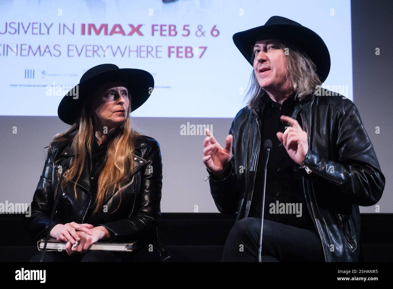 London, Großbritannien. Februar 2025. Allison McGourty und Bernard MacMahon auf der Bühne im Mark Kermode in 3D. Foto von Julie Edwards./Alamy Live News Stockfoto