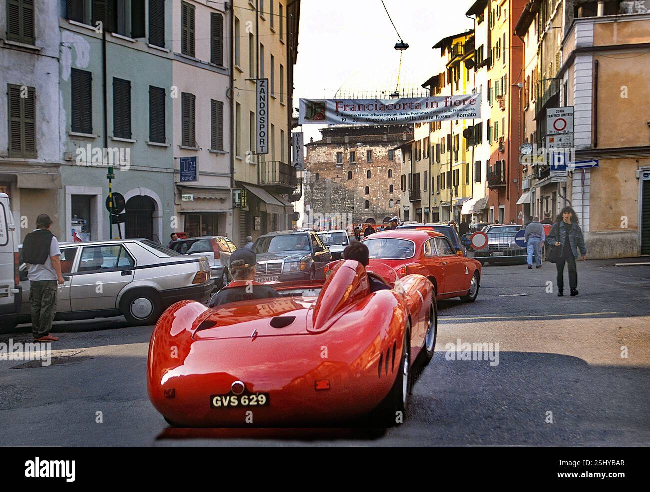 1955 Maserati 300S auf der Mille Miglia Historica 2001. Stockfoto