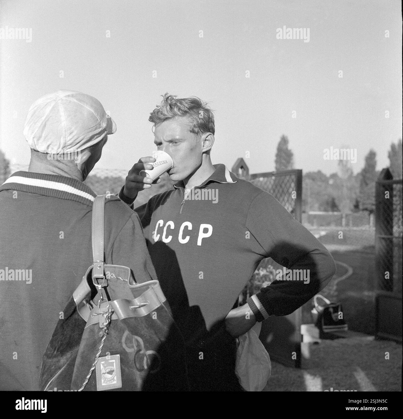 --- Rom 1960: Russischer Sportler mit Ovomaltine#Rom 1960: Russischer Sportler mit Ovomaltine Stockfoto