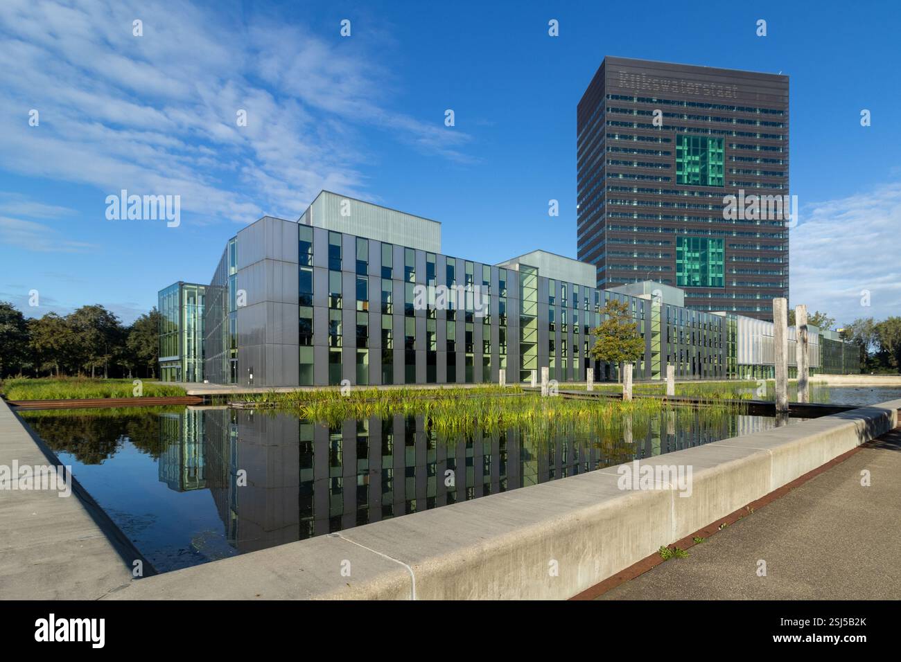 Hauptsitz der Generaldirektion öffentliche Arbeiten und Wasserwirtschaft in den Niederlanden. Stockfoto