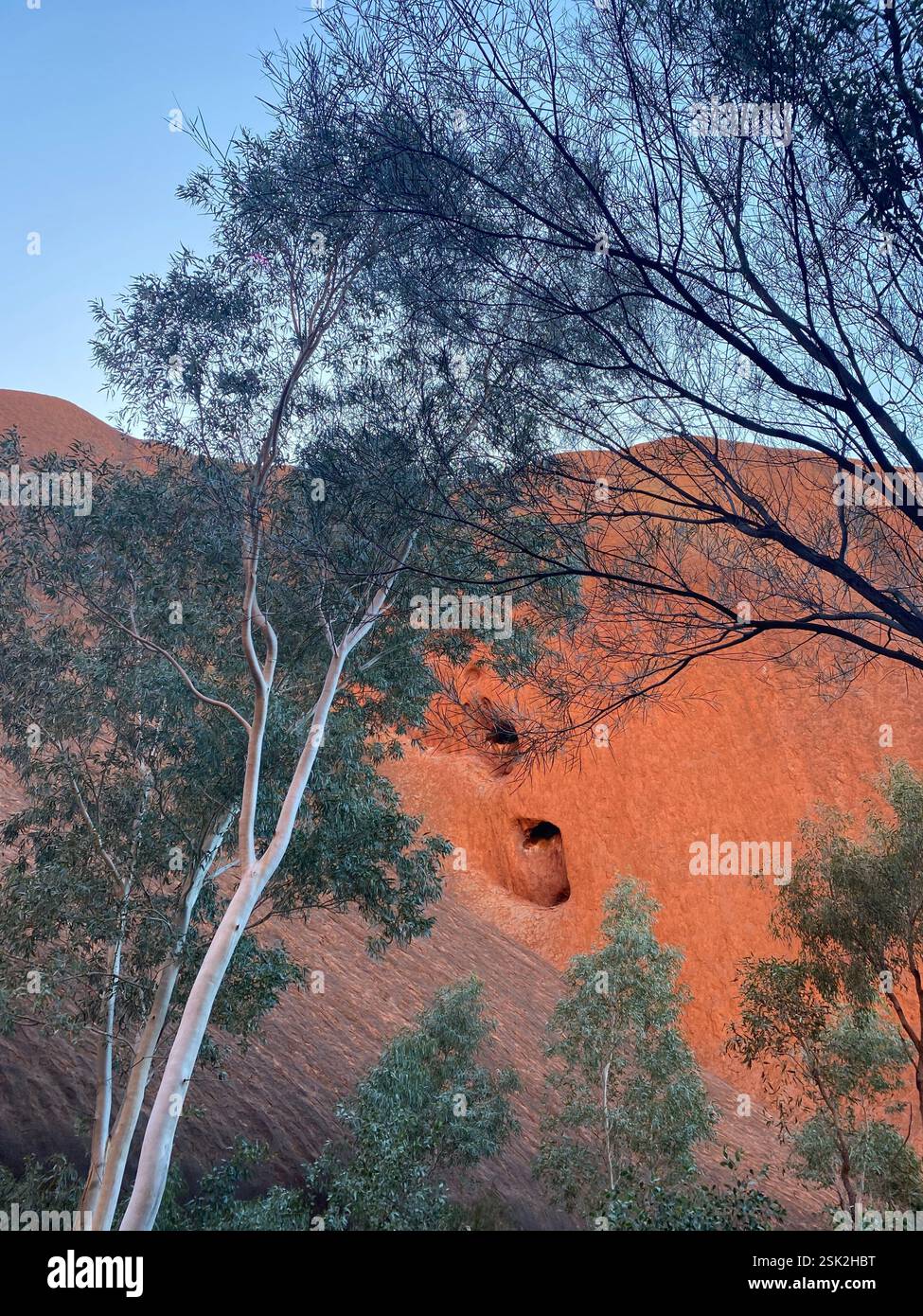 Uluru, NT, Australien - Smartphone-aufgenommenes Stockfoto