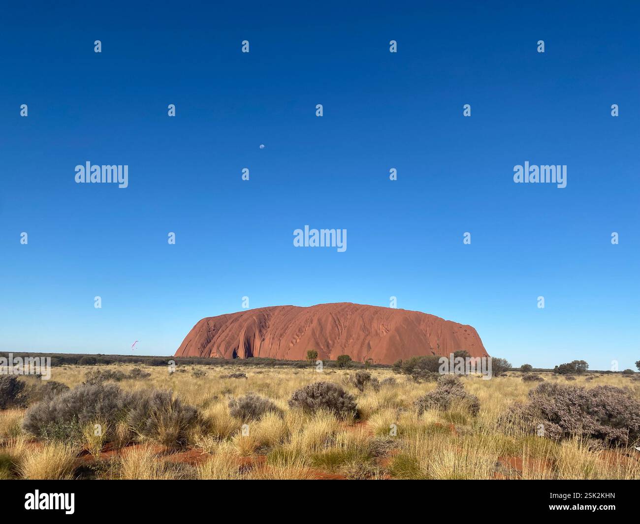 Uluru, NT, Australien - Smartphone-aufgenommenes Stockfoto