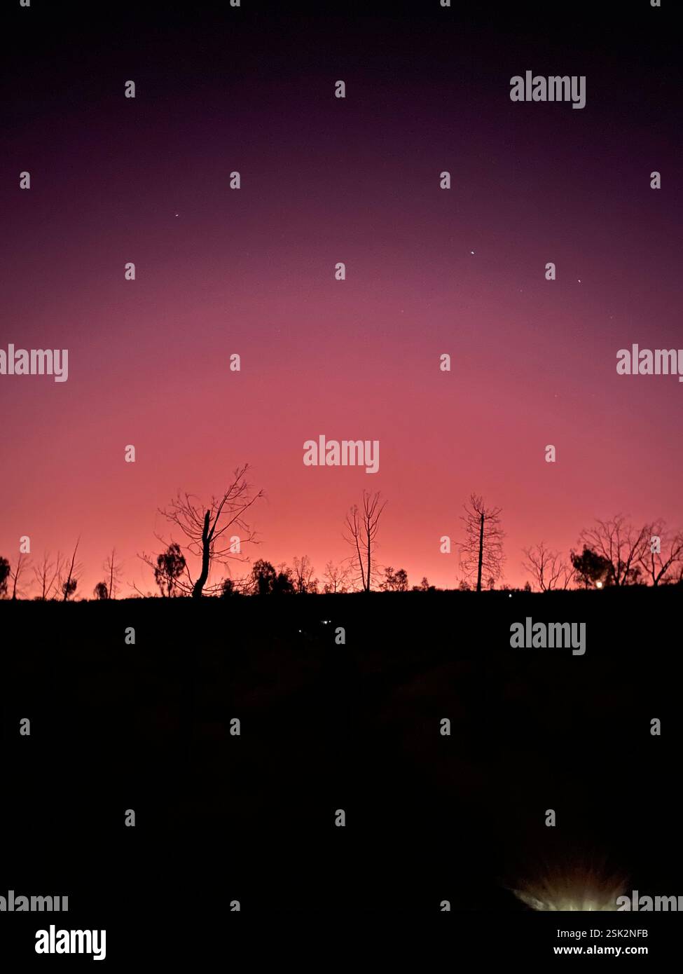 Uluru, NT, Australien - Smartphone-aufgenommenes Stockfoto