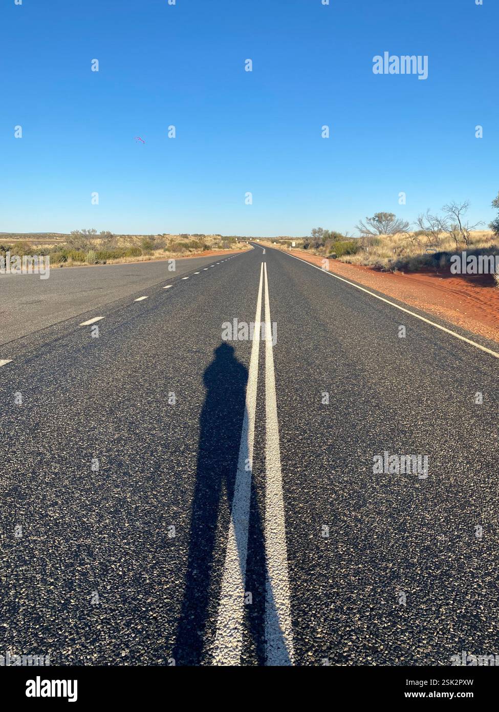 Uluru, NT, Australien - Smartphone-aufgenommenes Stockfoto