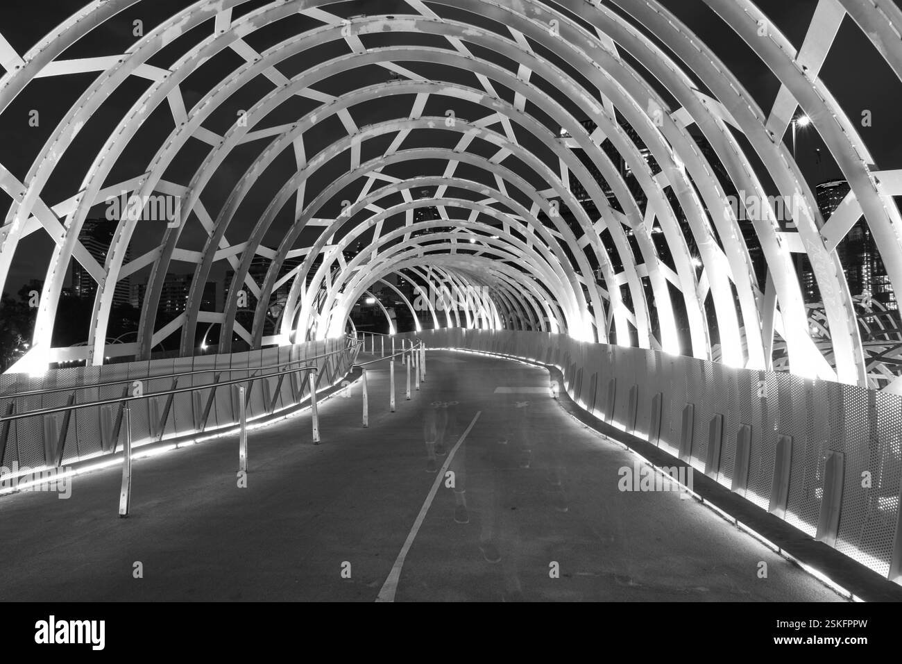 Webb Bridge Night S&W Stockfoto