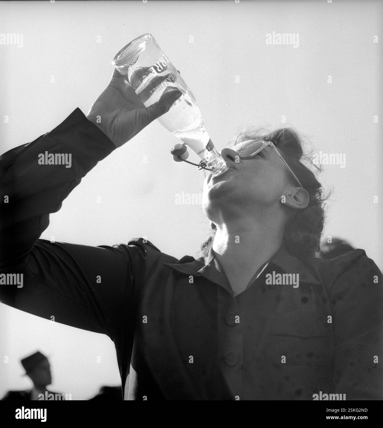 hinter der Bühne; Freilufttheater, Freilichttheater#hinter der Bühne, Freilichttheater--- Theateraufführung 'die Trennung der Rassen', Sierre ca. 1941#Performance 'La séparation des Races', Sierre ca. 1941- RDB VON DUKAS Stockfoto