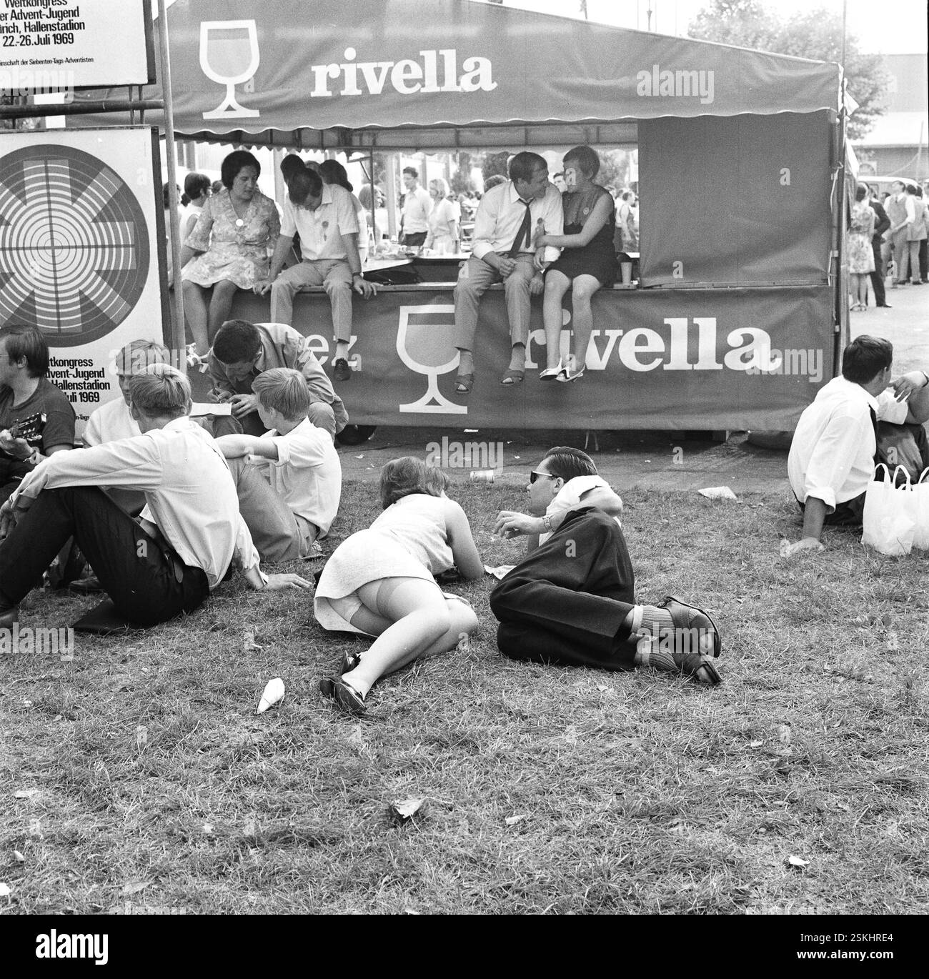 --- Adventisten-Kongress in Zürich 1969#Adventisten-Kongress in Zürich 1969- RDB VON DUKAS Stockfoto