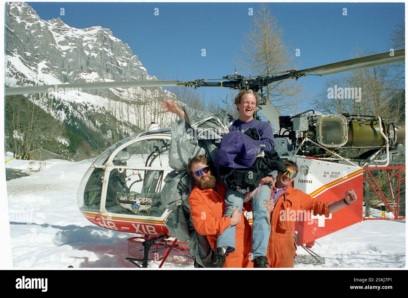 --- Dreharbeiten im Berner Oberland für den Film 'Goldenes Auge' 1995#Dreharbeiten zum 'Goldenen Auge'-Film in den Berner Alpen 1995- RDB VON DUKAS Stockfoto