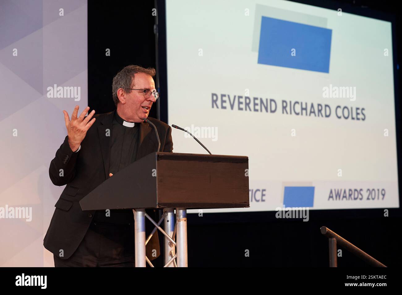 Reverend Richard Coles hielt eine Rede auf einer Veranstaltung im Jahr 2019 Stockfoto