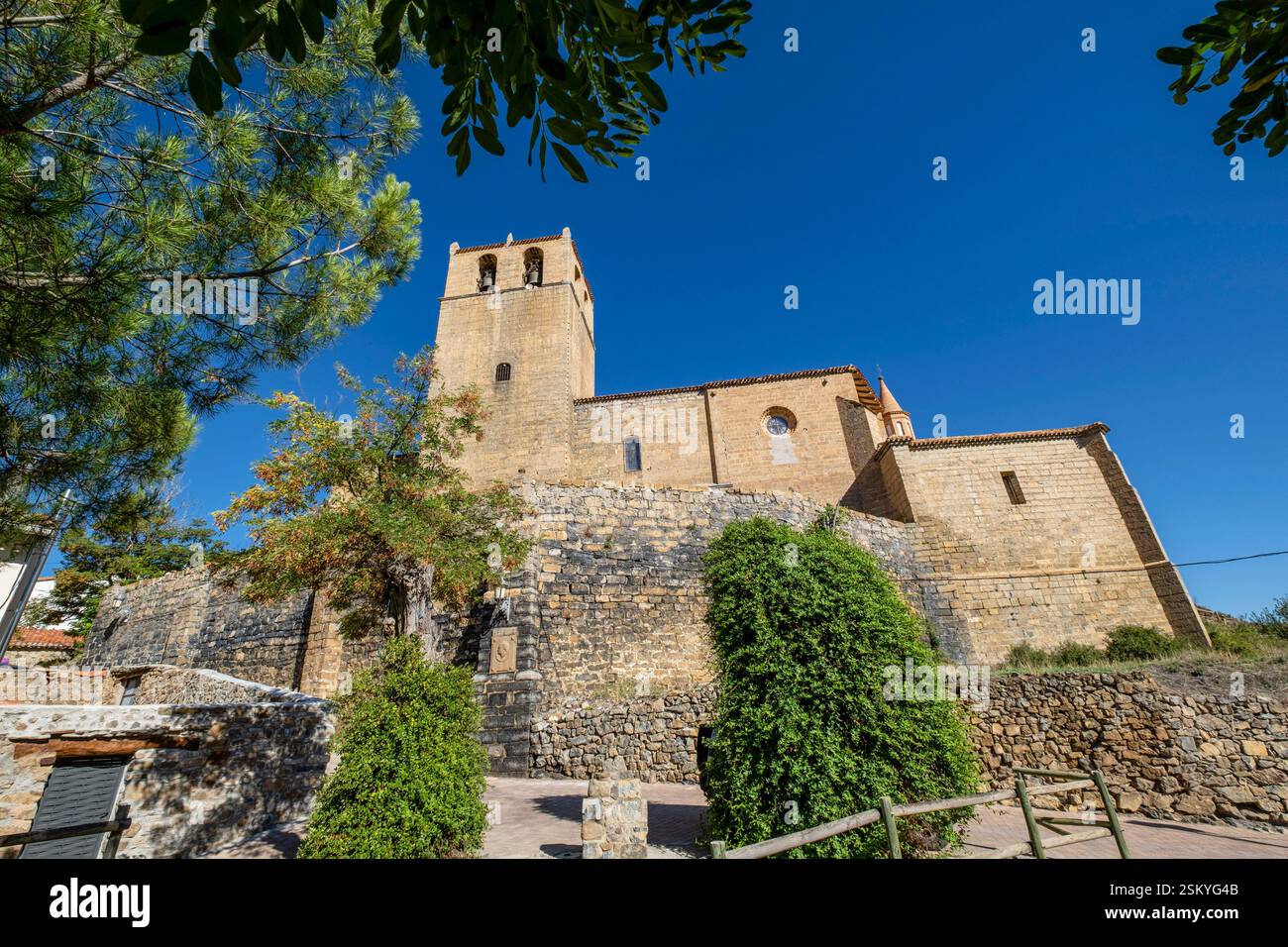 Kirche Santa Maria de la Estrella, Dorf Enciso, La Rioja, Spanien, Europa Stockfoto