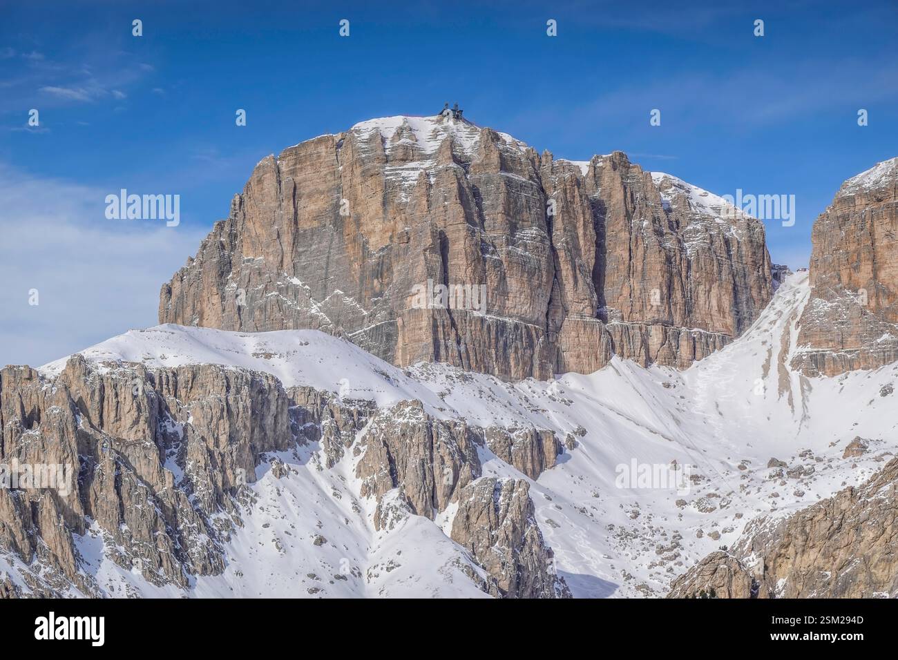 Felsen, Sella-Stock, Seilbahn zum Sass Pordoi, Dolomiten, Italien Stockfoto