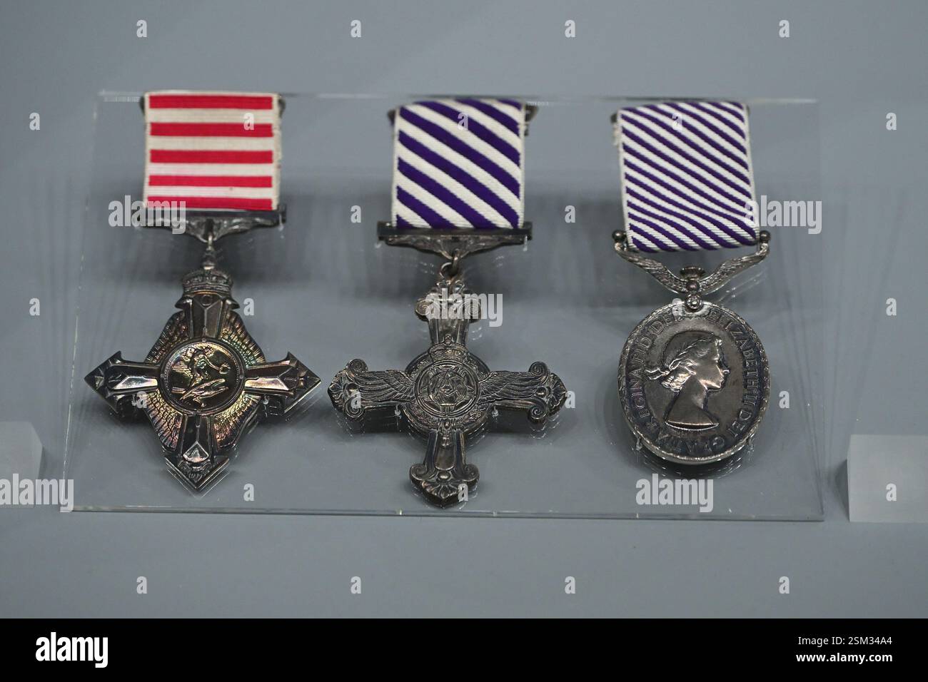 Air Crew Europe Star, Distinguished Flying Cross und Distinguished Flying Medaillen - RAF Museum London Stockfoto