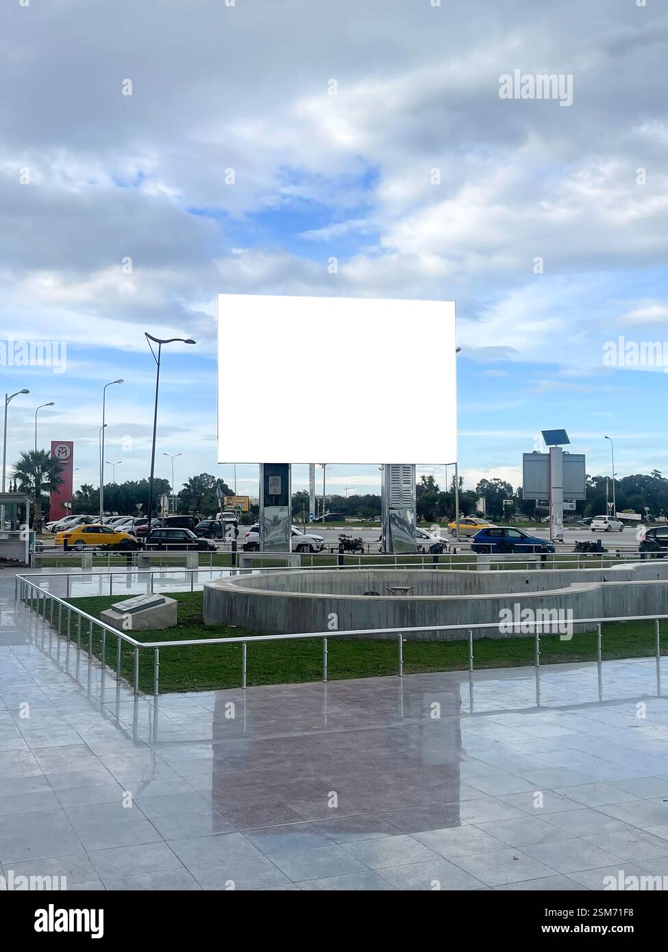 Werbung für leere Plakate im Freien in der Stadt Stockfoto
