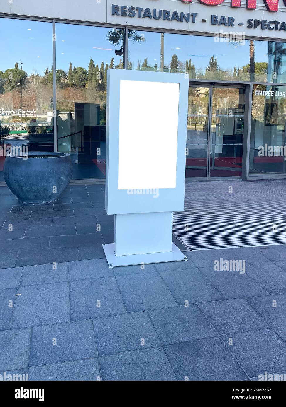 Werbung für leere Plakate im Freien in der Stadt Stockfoto