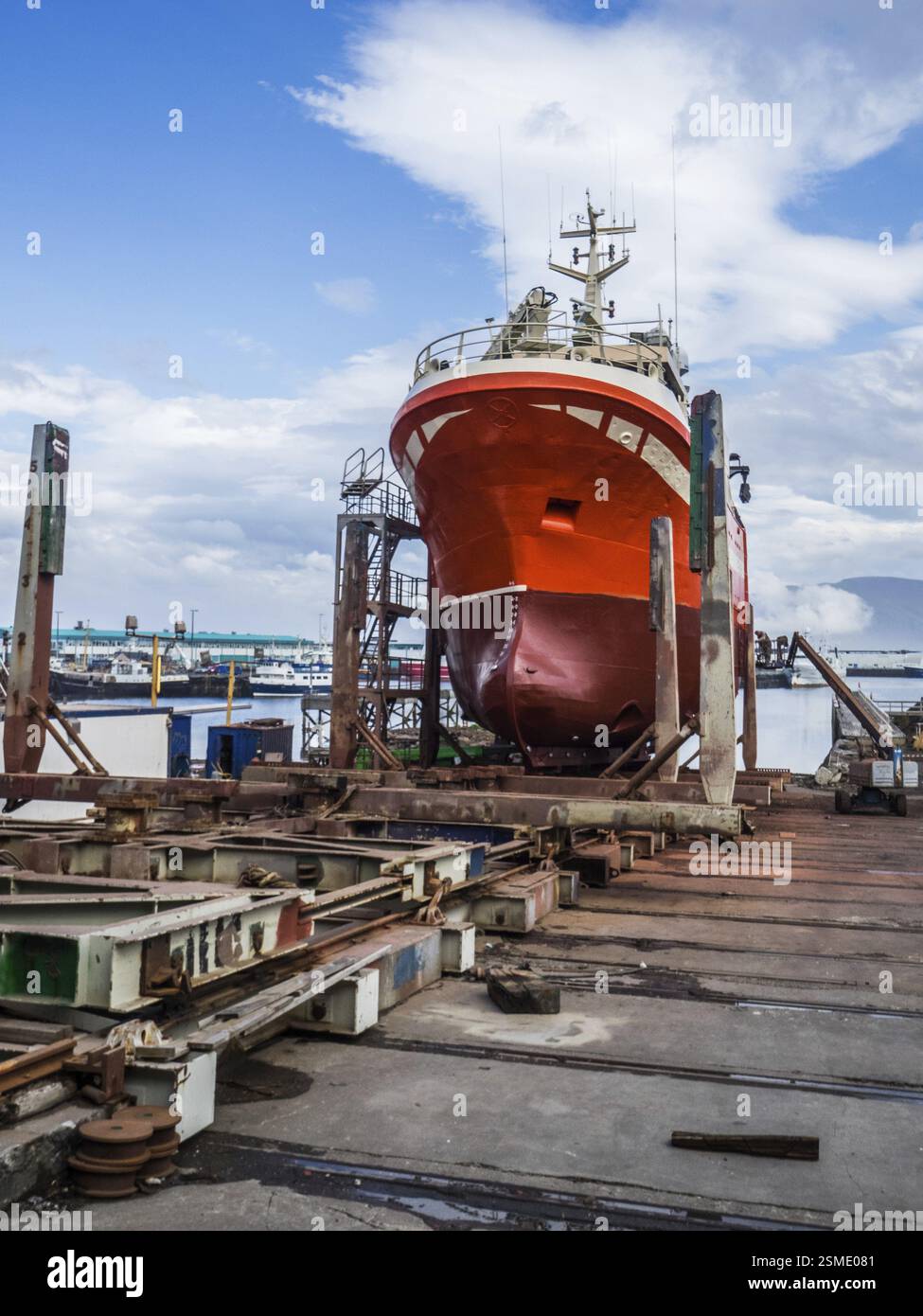 Schiff wird repariert in einer Werft, im Hafen von Reykjavik, Island, Europa Stockfoto