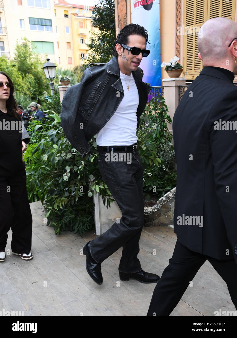 Sanremo, 75. Italienisches Songfestival 2025 - Ankunft in der Villa Nobel - auf dem Foto: Achille Lauro Stockfoto