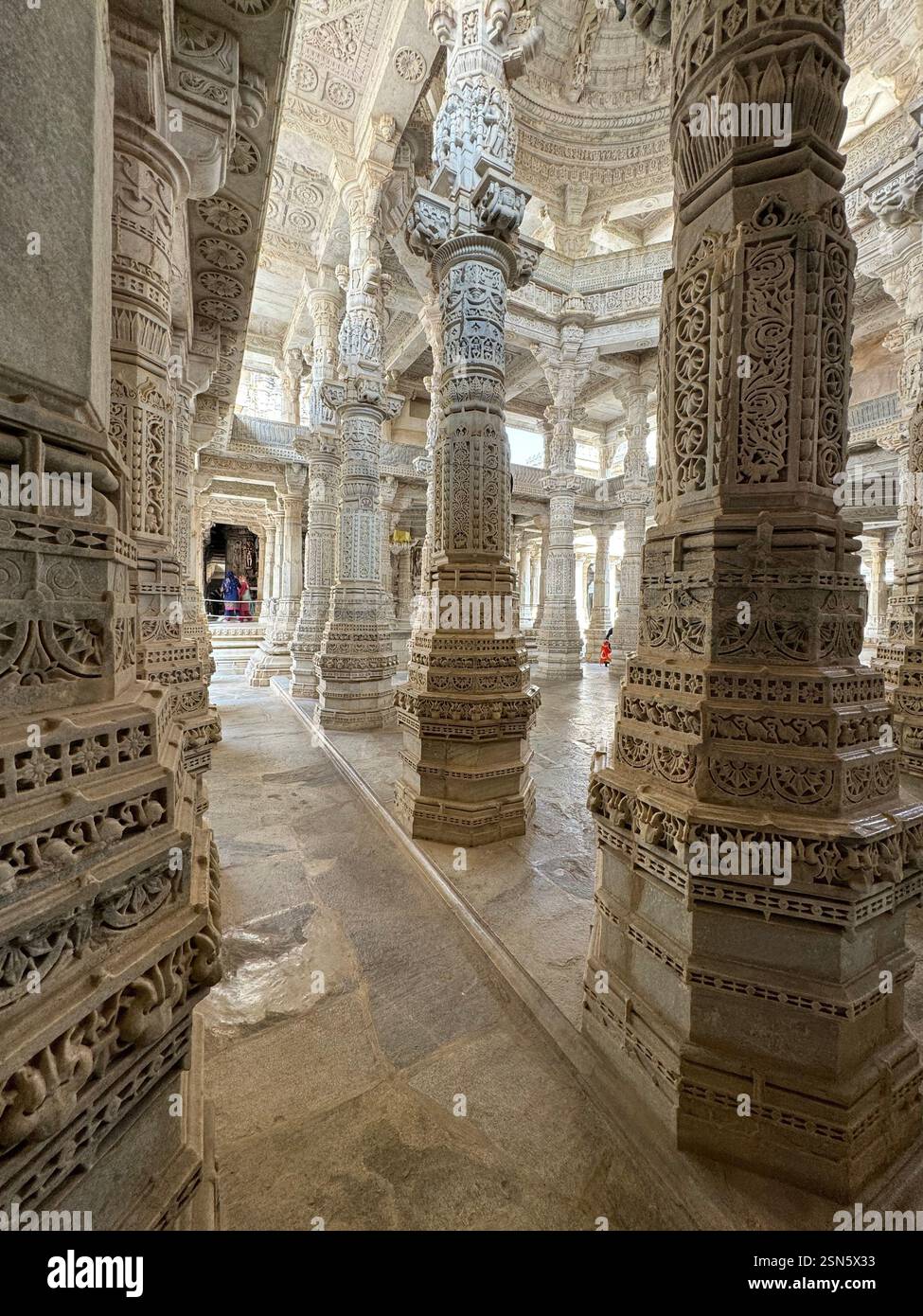 Ruhiger Tempel - Smartphone-aufgenommenes Stockfoto