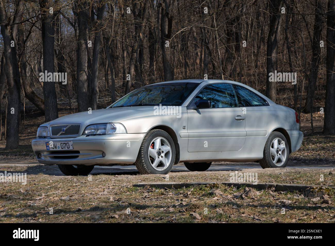 Chisinau, Moldau, 3. Februar 2025: 1997 Volvo C70 Coupé (erste Generation) Stockfoto