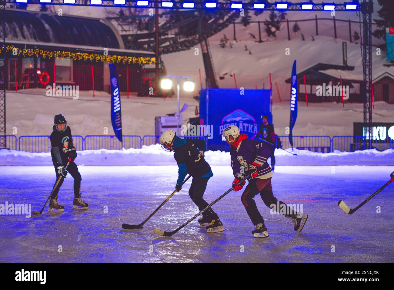 Pipolatka Eishockeyturnier, Ruka, Januar 2025 Stockfoto