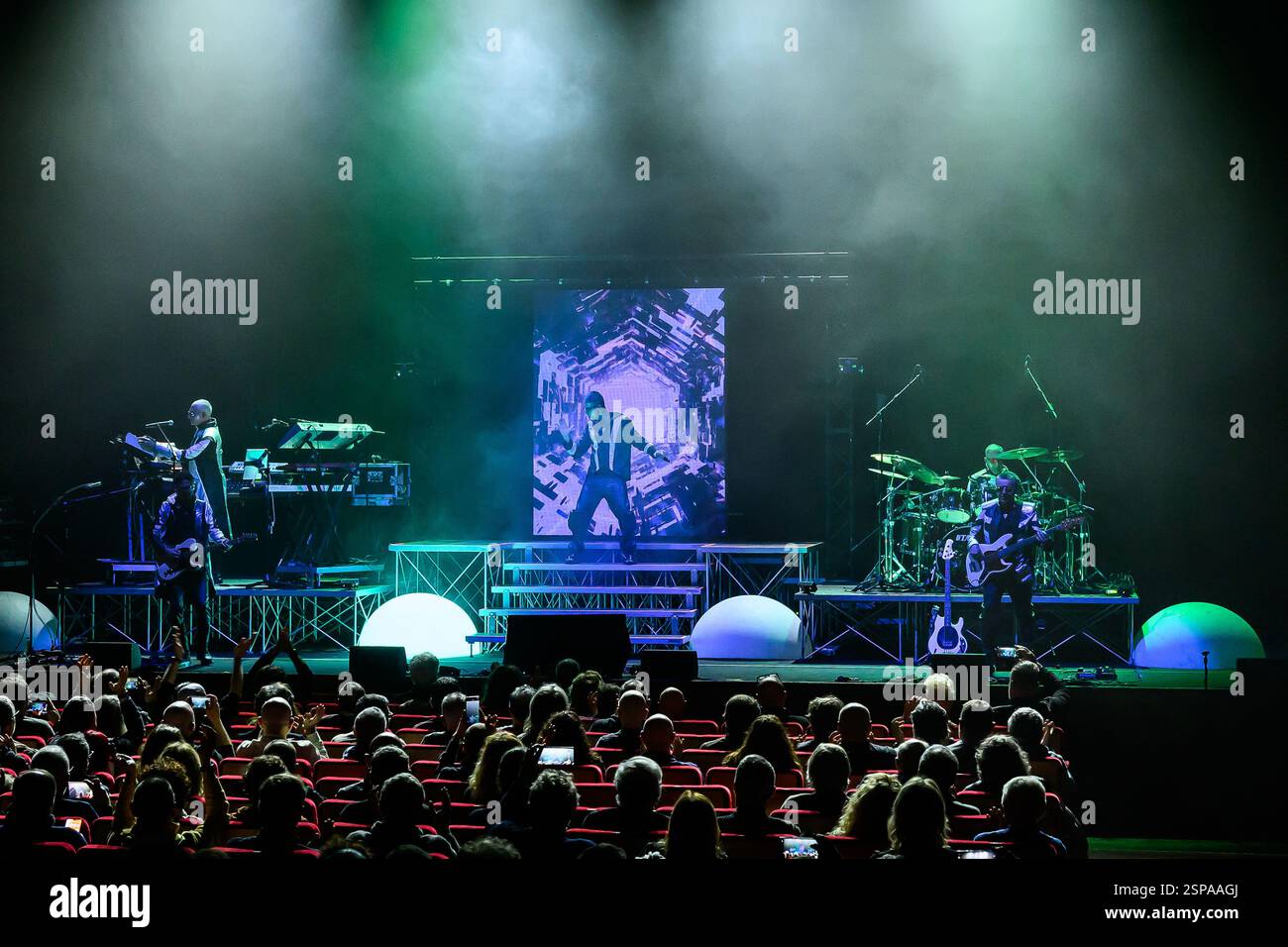 Die Rockets während der Final Frontier Tour 2025 im Auditorium Parco della Musica am 13. Februar 2025 in Rom. Quelle: Domenico Cippitelli/Alamy Live News Stockfoto
