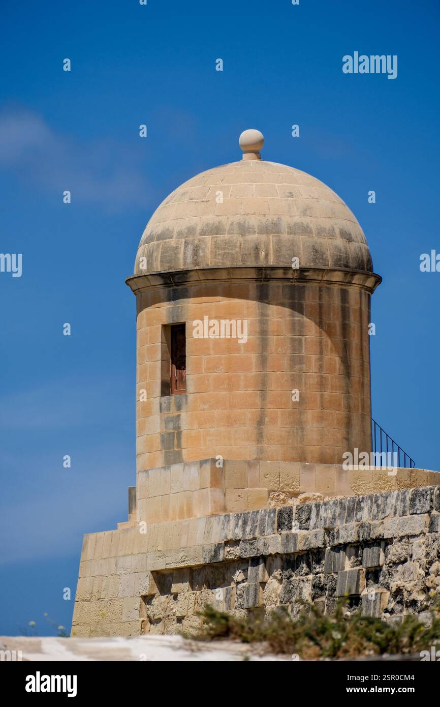 Valletta (il-Belt Valletta) massive Stadtbefestigung St. James' Bastion und St. James Counterguard Xlokk südöstliche Region von Malta Stockfoto