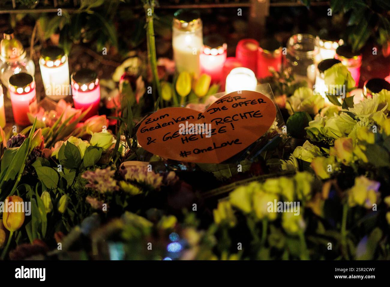 Gedenken am Tatort in München, 14.02.2025. Berlin Deutschland *** Gedenkstätte am Tatort München, 14 02 2025 Berlin Deutschland Copyright: XKiraxH Stockfoto