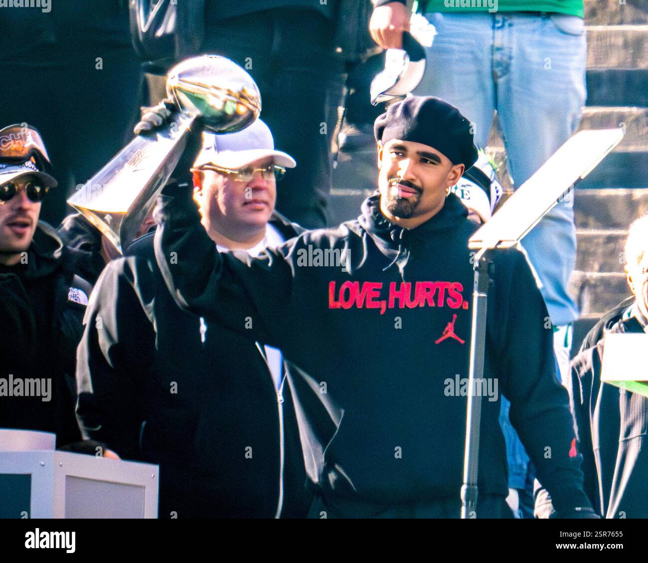 Jalen verletzt Philadelphia Eagles Quarterback MVP des Super Bowl beim Parade - NFL Championship Team Stockfoto