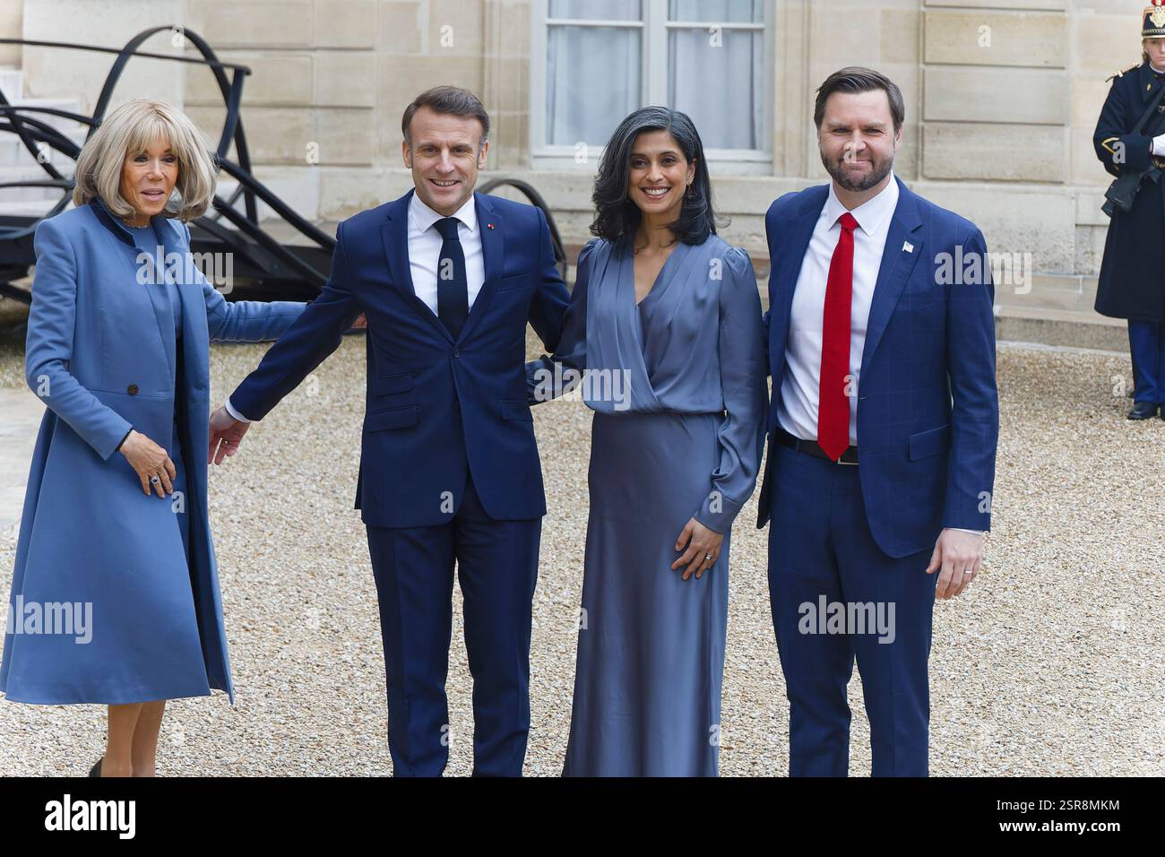 Paris, Frankreich. Februar 2025. Präsident Macron empfängt James David Vance, den Vizepräsidenten der USA, im Elysée-Palast zum Gipfel für KI. Stockfoto