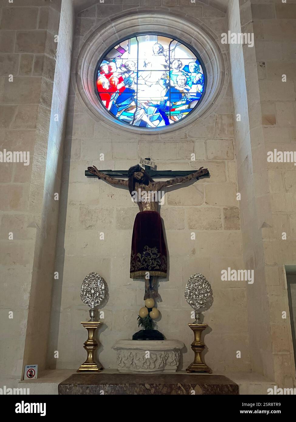 Buntglasfenster, Catedral de Santa Maria de Burgos - Smartphone-aufgenommenes Stockfoto