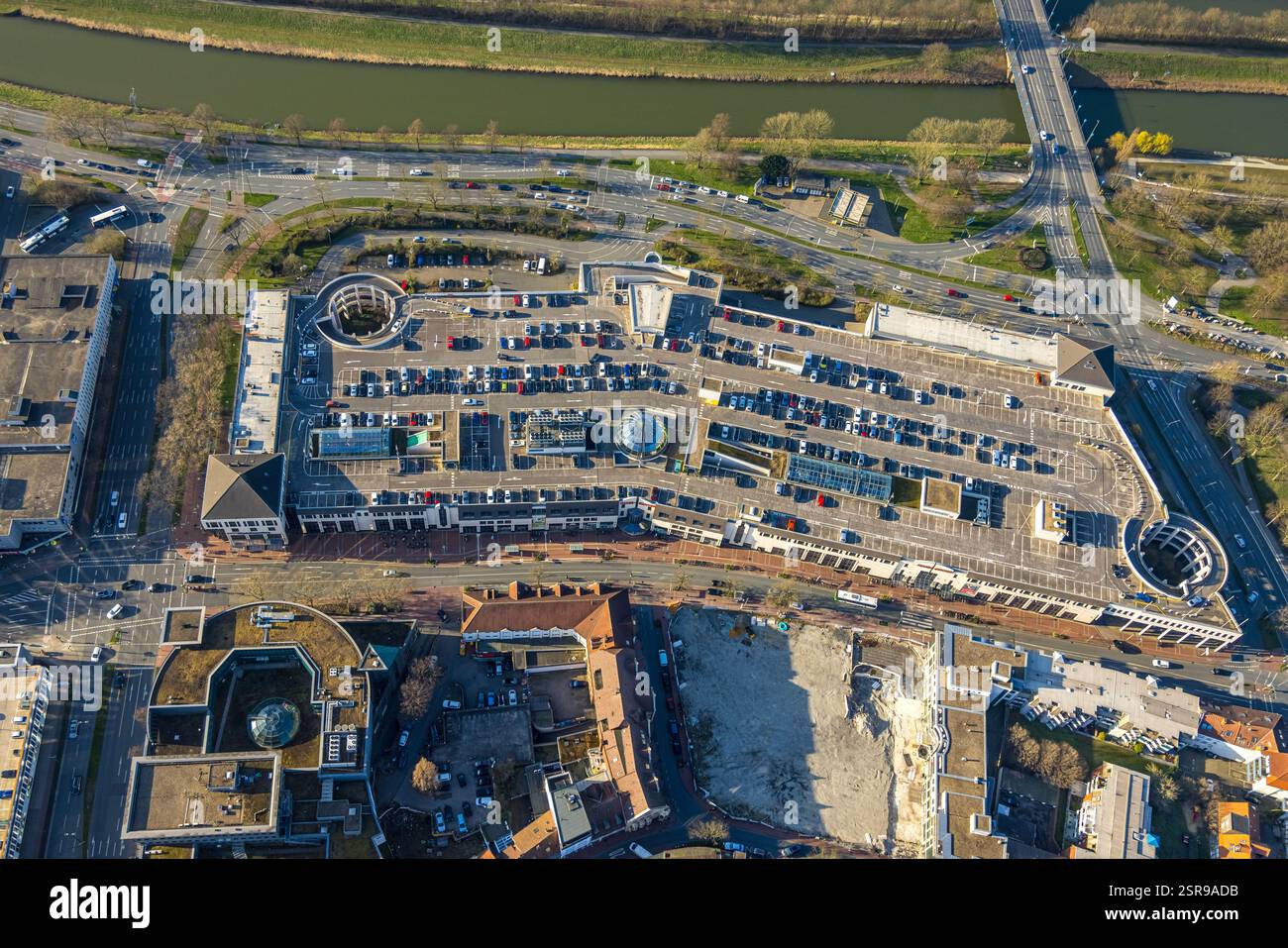 Luftansicht, Einkaufszentrum Allee-Center mit Parkdeck, Mitte, Hamm, Ruhrgebiet, Nordrhein-Westfalen, Deutschland Stockfoto