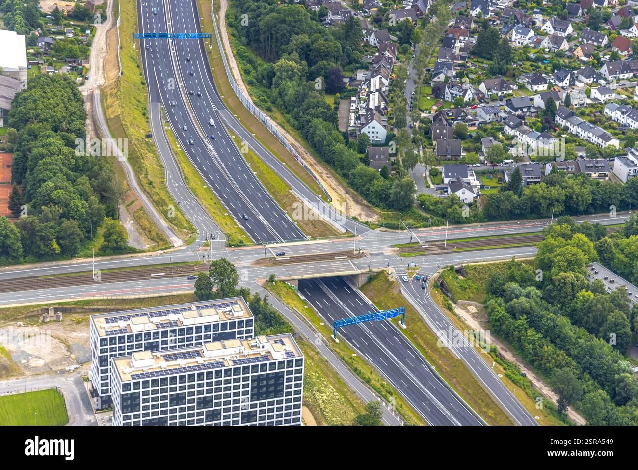 Luftaufnahme, Brücke Universitätsstraße über die Autobahn A448, Wiemelhausen, Bochum, Ruhrgebiet, Nordrhein-Westfalen, Deutschland Stockfoto