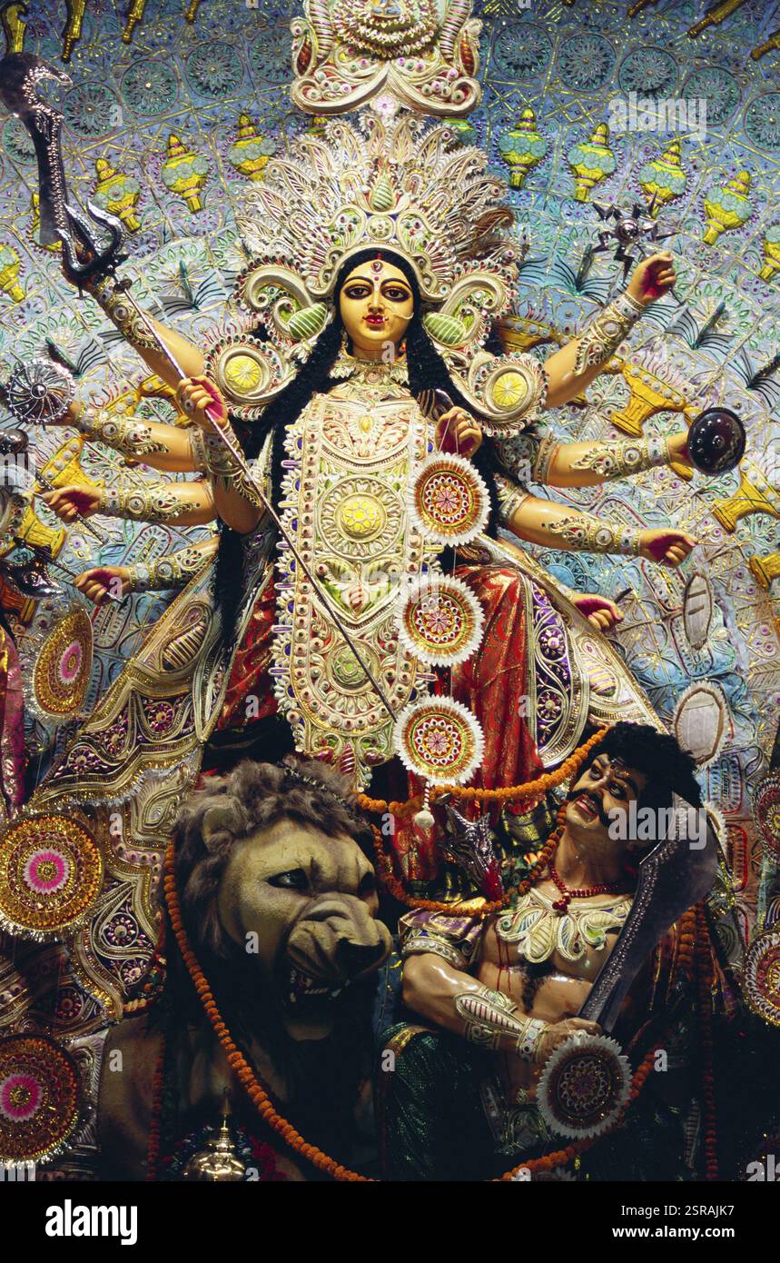 Durga Puja Festival, Göttin Idol tötet Dämonen, Kalkutta Kalkutta Kalkutta, Westbengalen, Indien, Asien Stockfoto