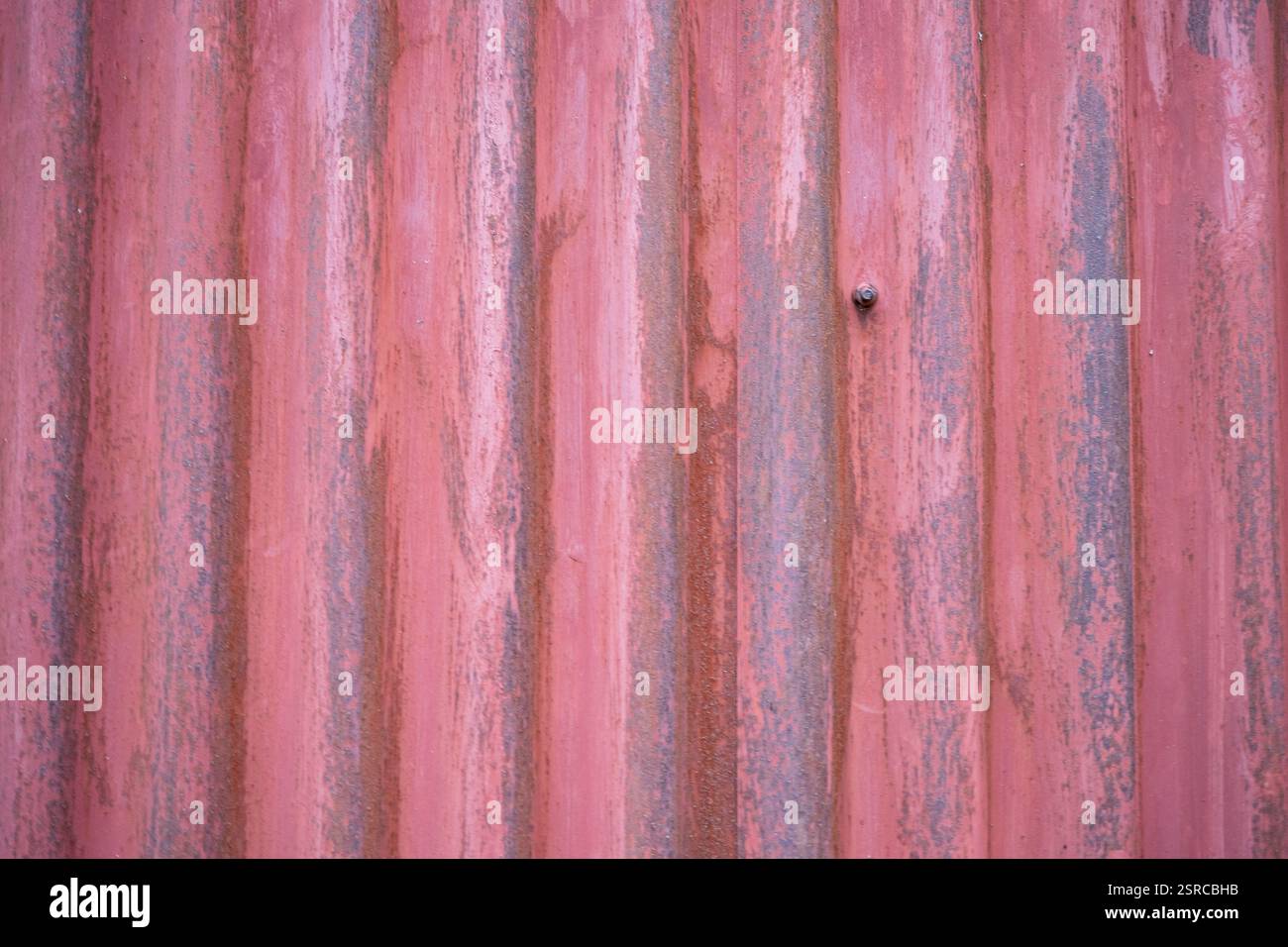 Rostrotes Gewelltes Metall Mit Wandstruktur Stockfoto
