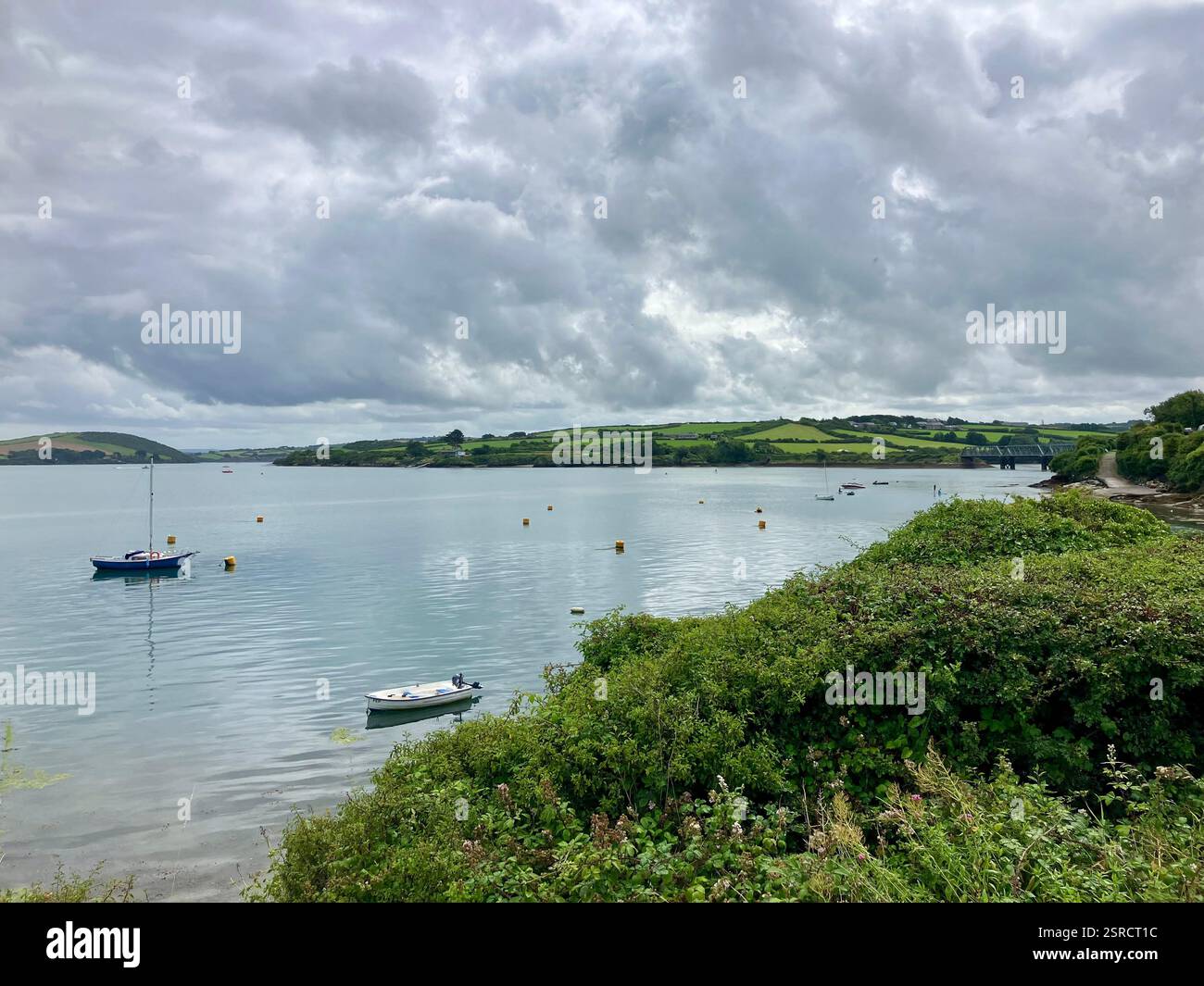 Boote auf dem Fluss Camel in der Nähe von Padstow, Cornwall Stockfoto