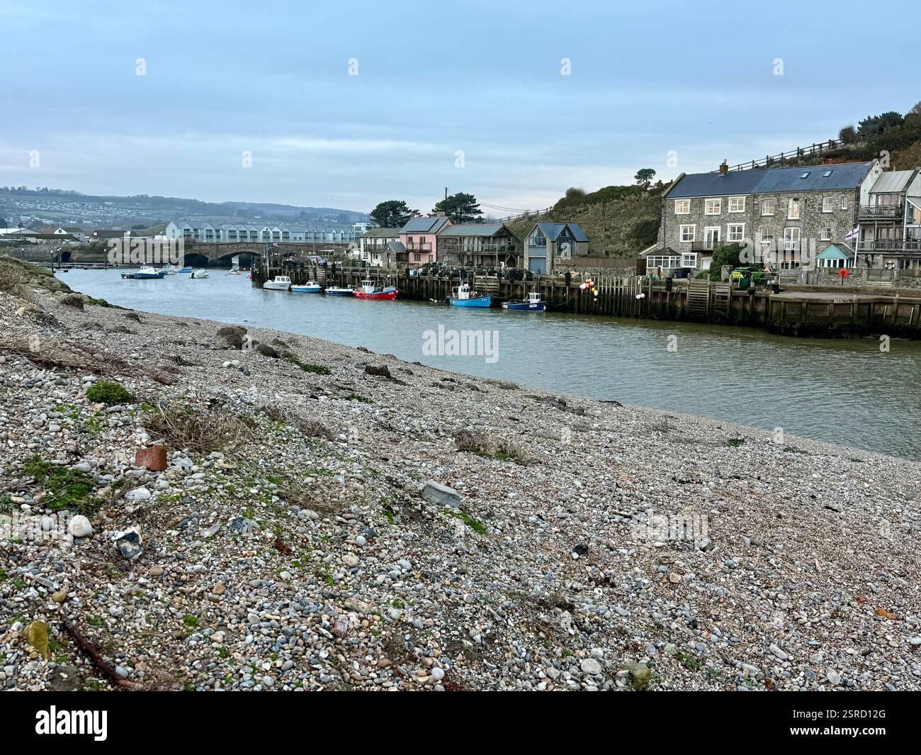 Axmouth Harbour und der Fluss Axe, Seaton, Devon - Smartphone-aufgenommenes Stockfoto