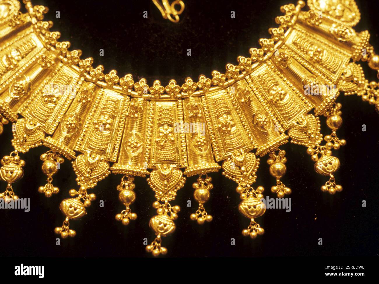 Goldene Halskette Stockfoto