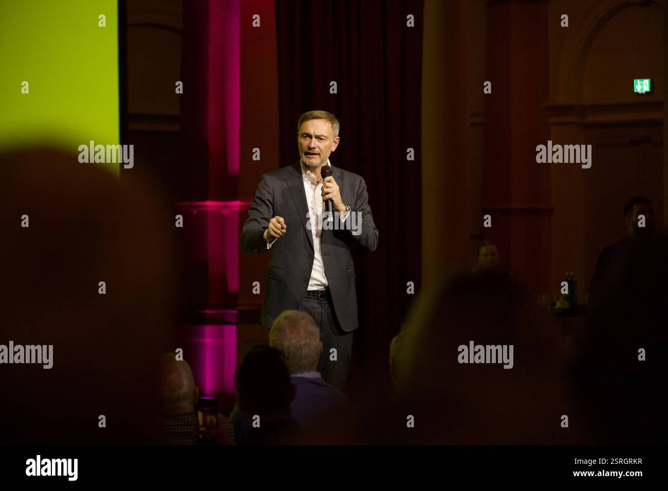 Frankfurt am Main, Westdeutschland. Februar 2025. Christian Lindner (Kanzler Kandidat für FDP) nimmt an einer Veranstaltung im Palmengarten Teil. Stockfoto
