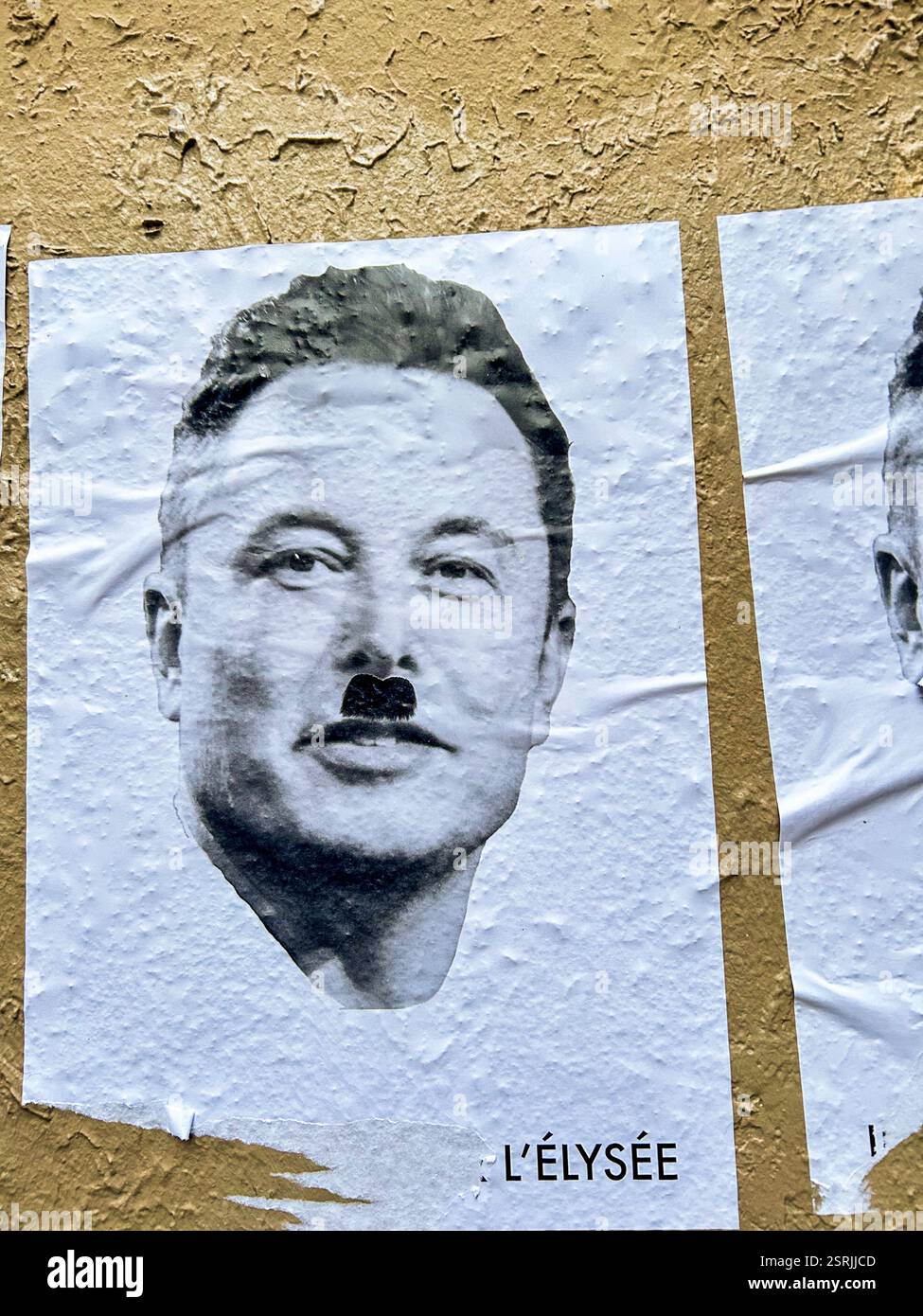 Paris, Frankreich, Detail, Poster Street Art on Wall im Marais District, Elon Musc mit Hitler Schnurrbart, Elon Musk Porträts Stockfoto