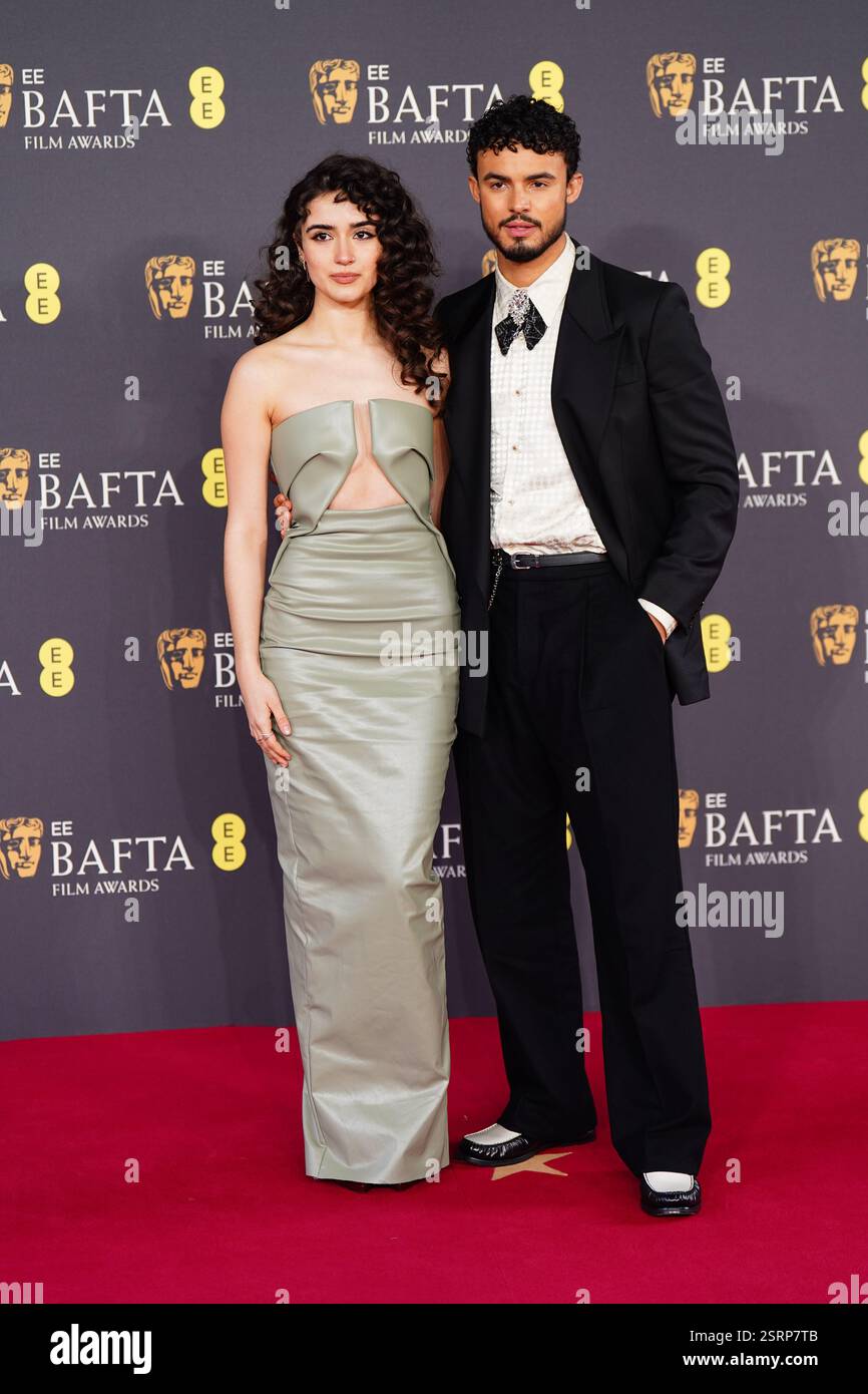 Asha Banks und Matthew Broome nahmen an den EE BAFTA Film Awards 2025 in der Royal Festival Hall im Southbank Centre in London Teil. Bilddatum: Sonntag, 16. Februar 2025. Stockfoto