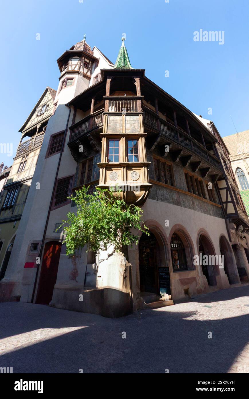 COLMAR, FRANKREICH – 20. SEPTEMBER 2024: Maison Pfister, ein bekanntes und historisches Wahrzeichen in Colmar, Frankreich Stockfoto