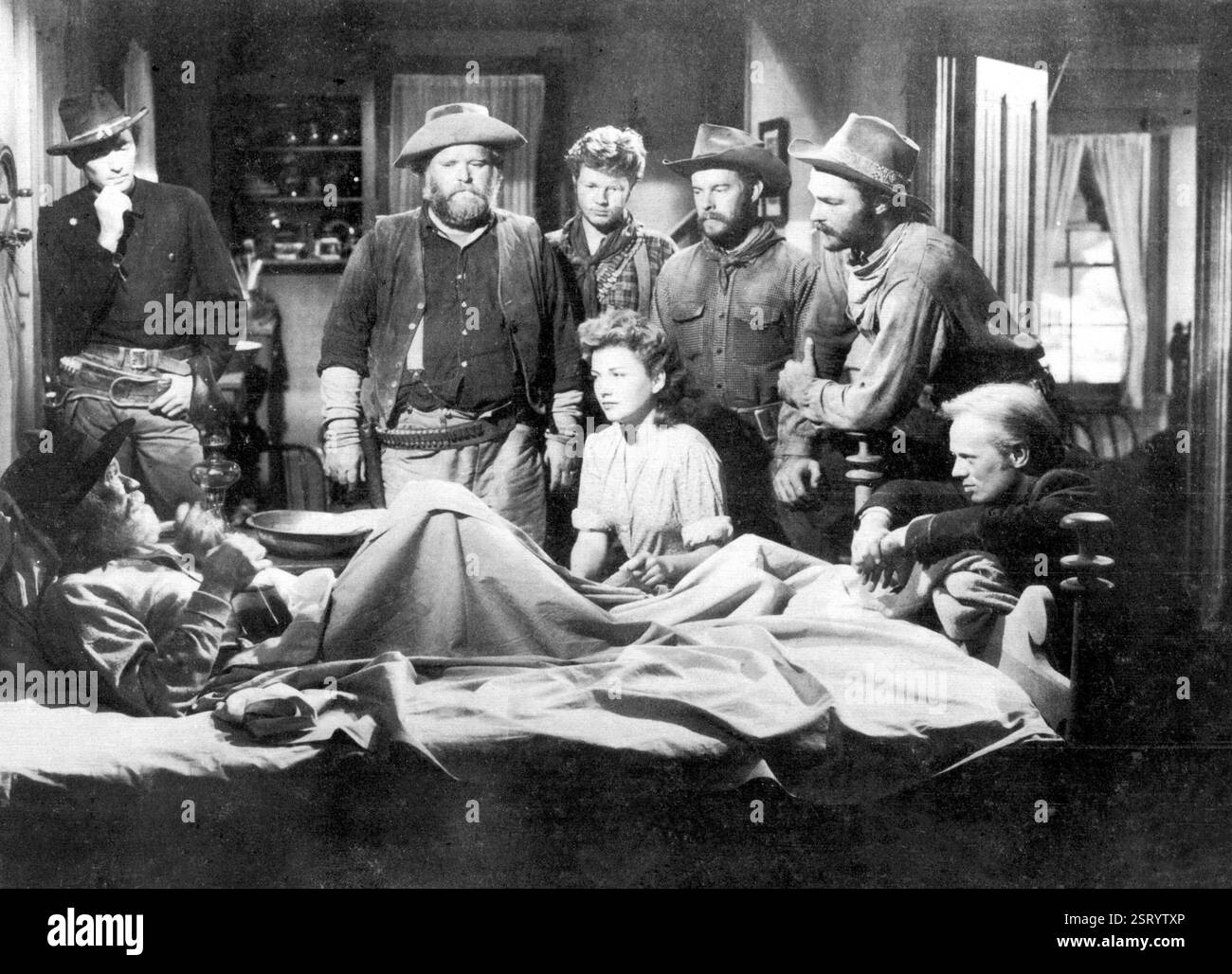DER GELBE HIMMEL JAMES BARTON, MIT VON L-R: GREGORY PECK, CHARLES KEMPER, ROBERT ARTHUR, ANNE BAXTER, HARRY MORGAN [ALIAS HENRY MORGAN], JOHN RUSSELL, RICHARD WIDMARK Datum: 1948 Stockfoto