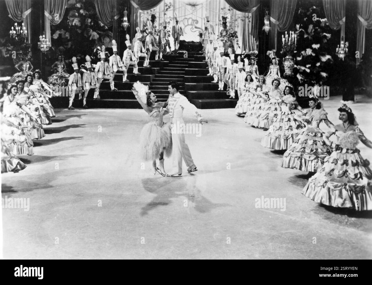 DIE GRÄFIN VON MONTE CRISTO SONJA HENIE, MICHAEL KIRBY DIE GRÄFIN VON MONTE CRISTO Datum: 1948 Stockfoto