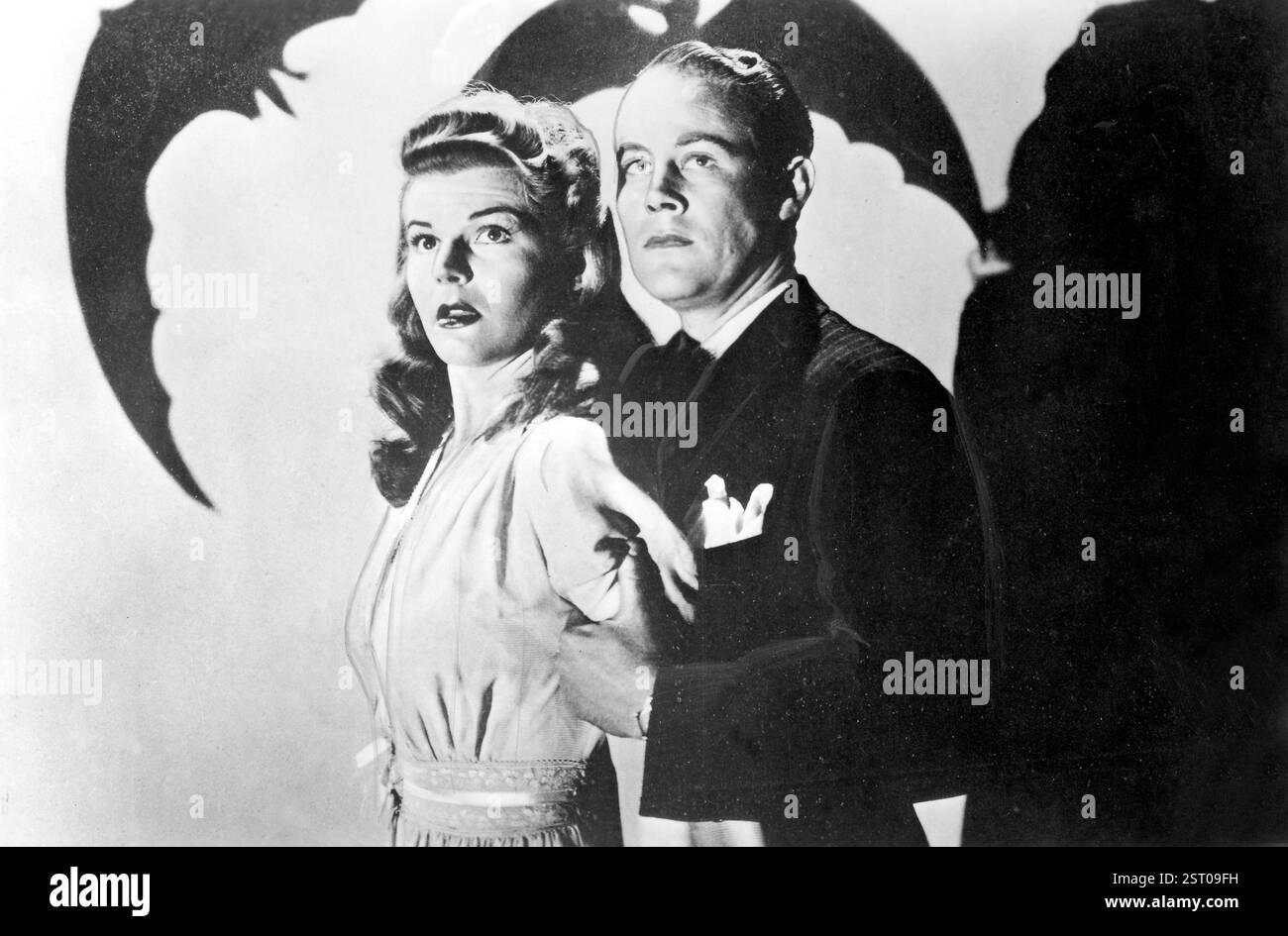DEVIL BAT'S DAUGHTER [US 1946] ROSEMARY LA PLANCHE, JOHN JAMES Datum: 1946 Stockfoto