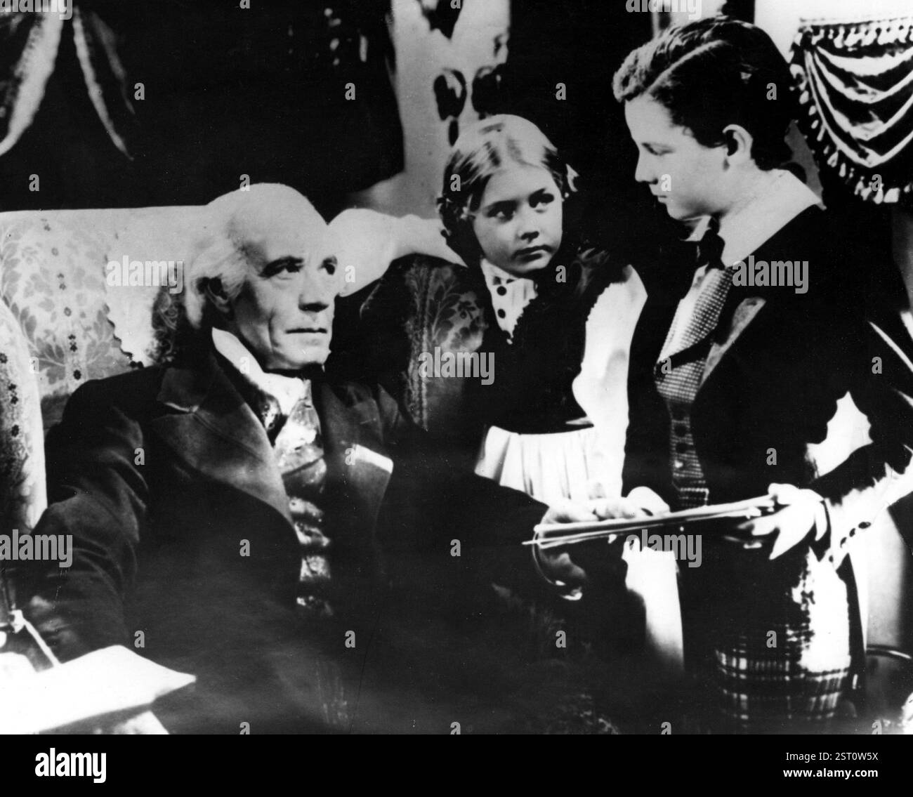 DAVID COPPERFIELD [US 1935] LEWIS STONE ALS MR WICKFIELD, MARILYN KNOWLDEN, FREDDIE BARTHOLOMEW Datum: 1935 Stockfoto