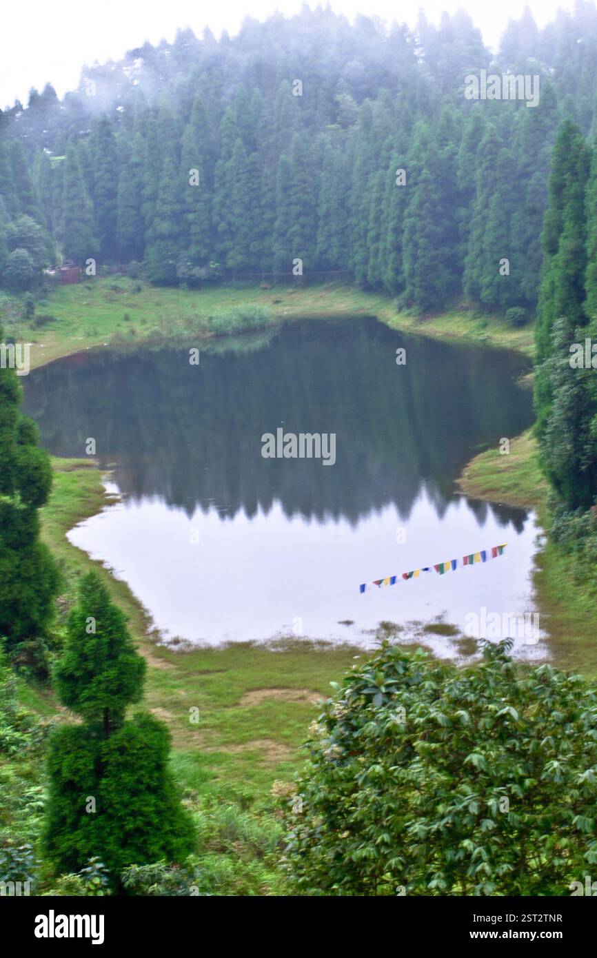 Silent Lake heißt Namthing, Sittong. Stockfoto
