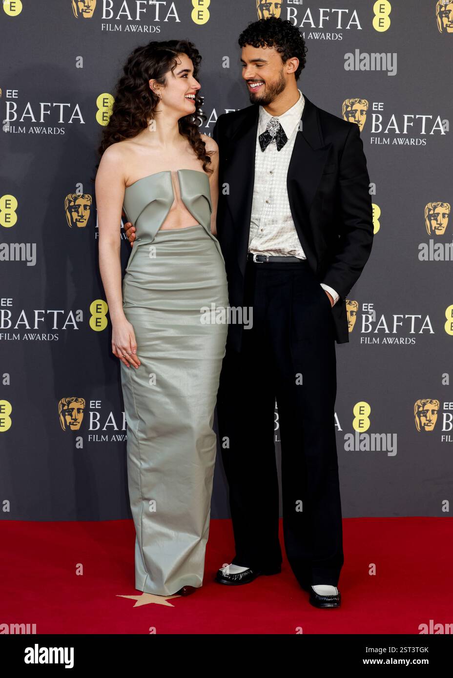 London, Großbritannien. Februar 2025. Asha Banks und Matthew Broome bei den BAFTA: British Academy Film Awards 2025 in der Royal Festival Hall in Waterloo, London, Großbritannien (Foto: Cat Morley/SOPA Images/SIPA USA) Credit: SIPA USA/Alamy Live News Stockfoto